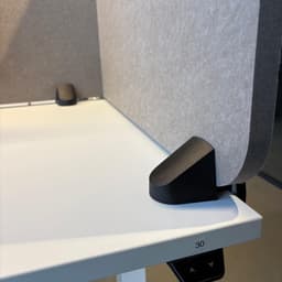 Desk Divider Close-up bureauklem